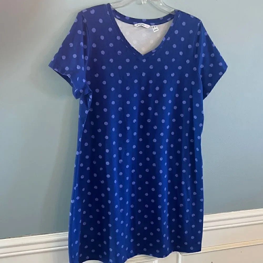 Isaac Mizrahi Women’s Large short sleeve blue and purple cute polka dot dress